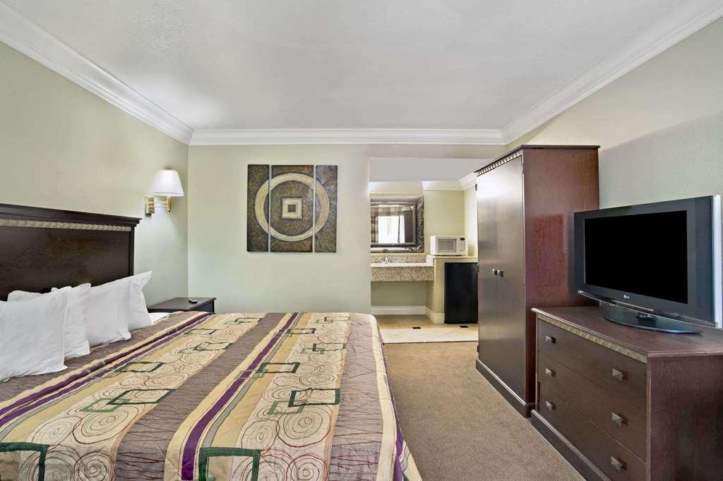 Hotel Baymont By Wyndham College Park Atlanta Airport South Zewnętrze zdjęcie