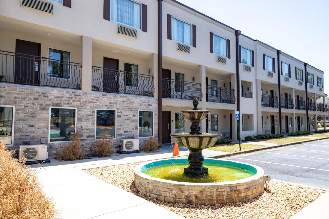 Hotel Baymont By Wyndham College Park Atlanta Airport South Zewnętrze zdjęcie